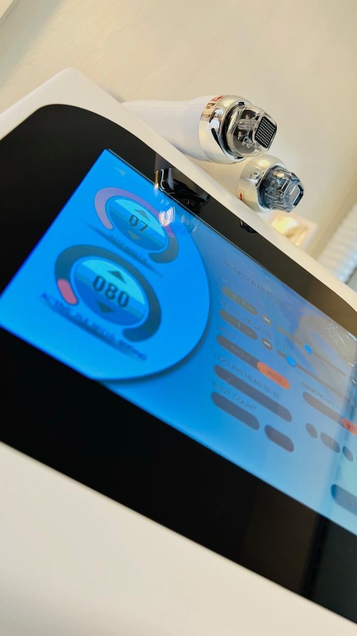 RF Microneedling