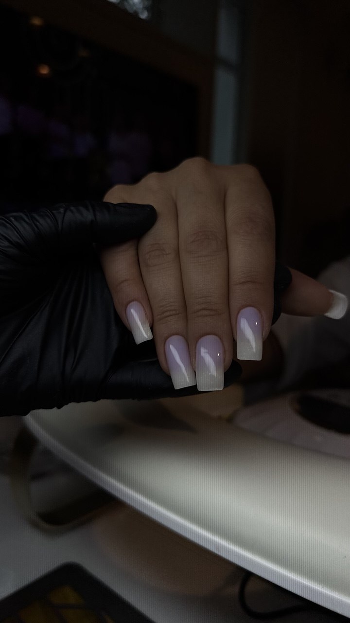 Manicure behandeling bij RA Beauty